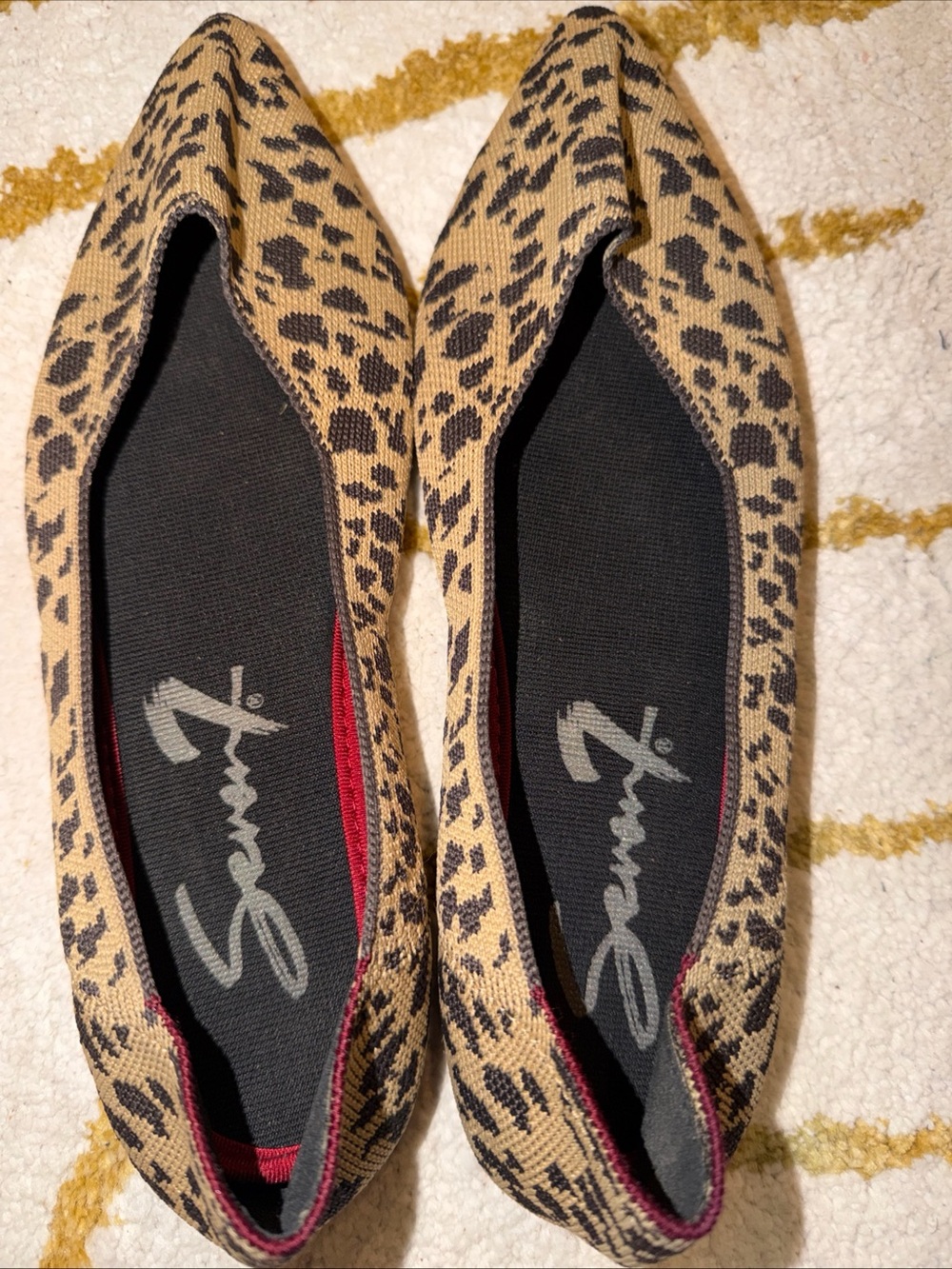 Seven7 Elsa Point Toe Flats Sock Fabric Shoes Women's Sz 9 New Animal Print